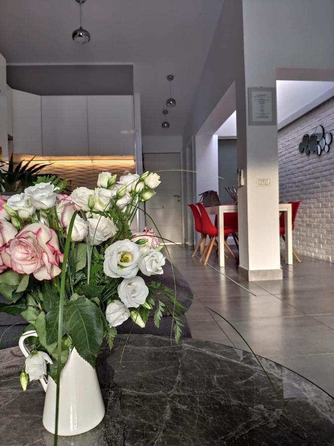 شقة Luxury Townhouse أذيخي المظهر الخارجي الصورة