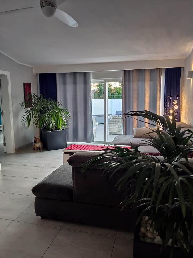 شقة Luxury Townhouse أذيخي المظهر الخارجي الصورة